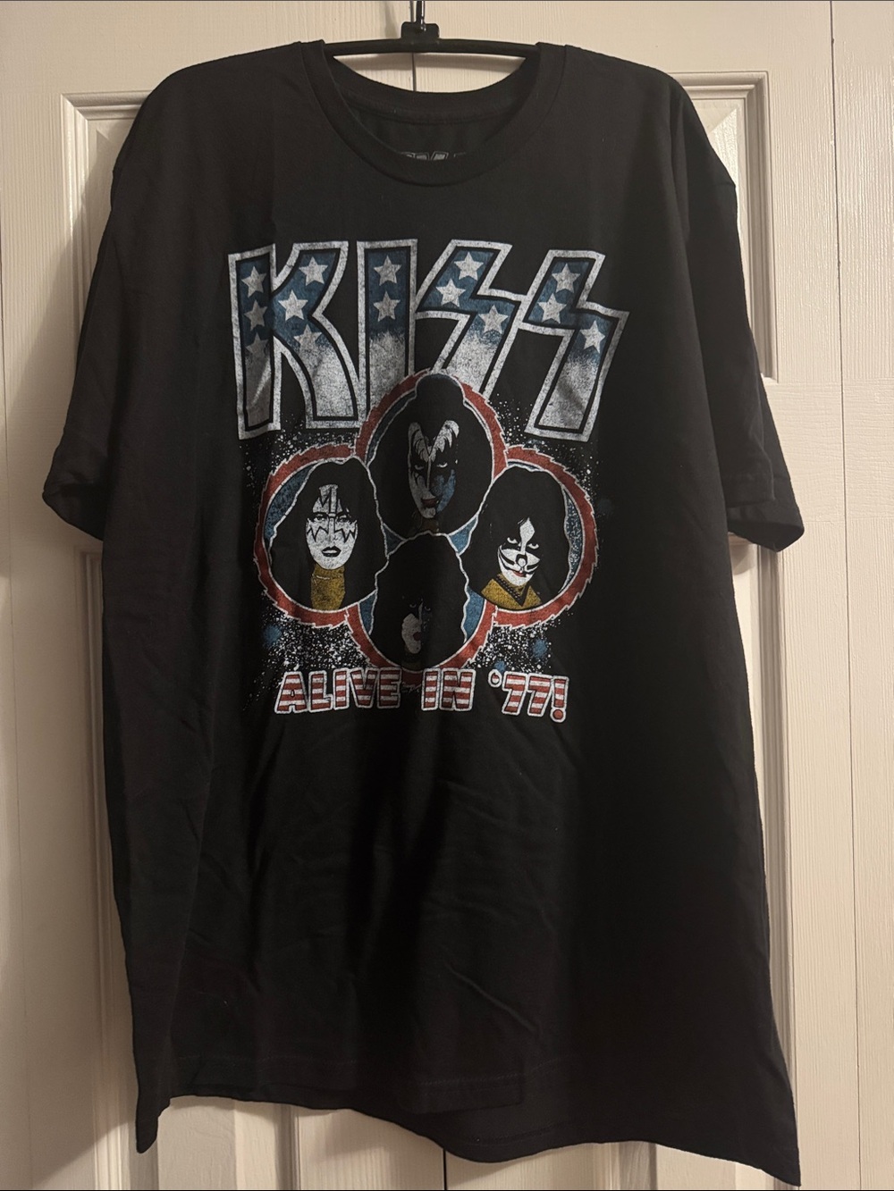Kiss Black Graphic 'Alive '78' Short Sleeve Tee